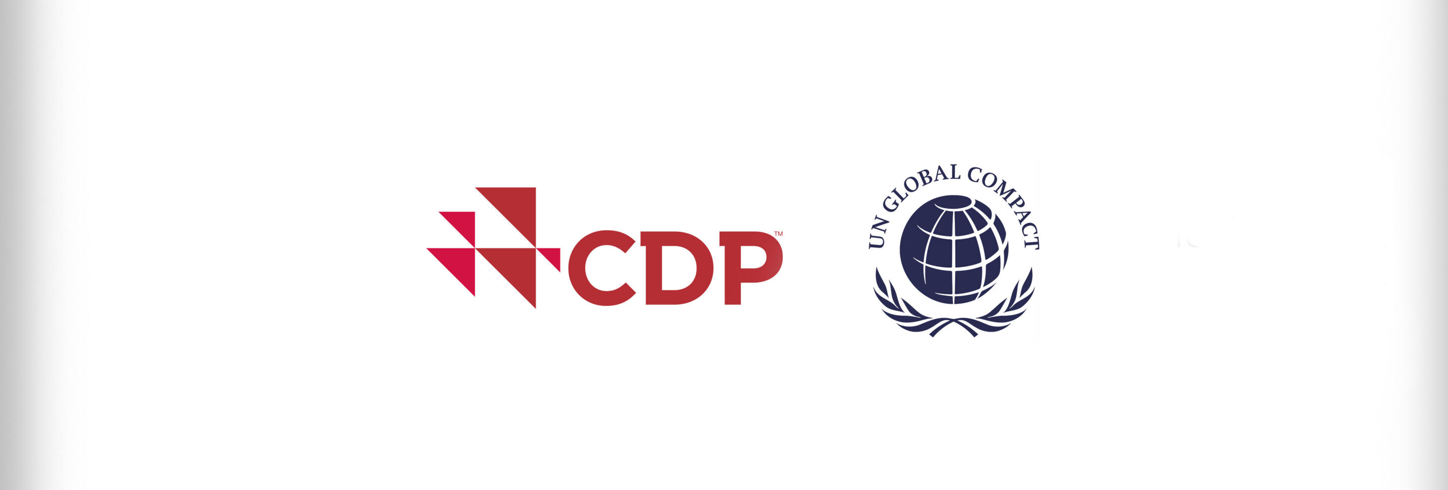 Logos CDP, UN Global Compact et Healthy Printing montrant l'engagement envers la durabilité